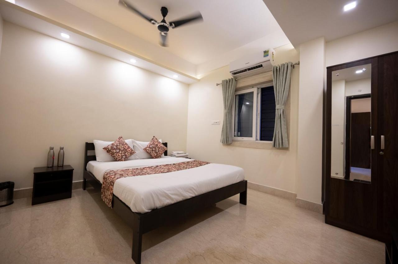 Lakeside Suites Καλκούτα Εξωτερικό φωτογραφία