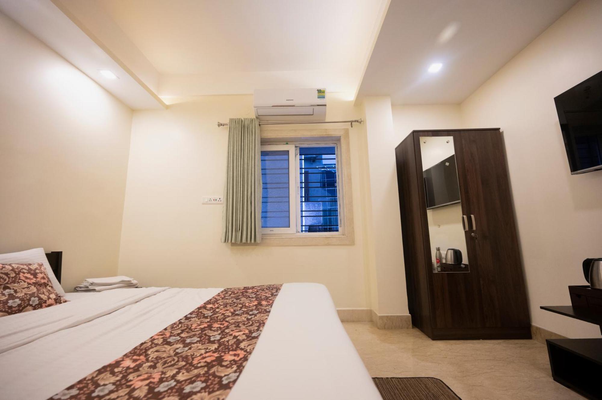 Lakeside Suites Καλκούτα Εξωτερικό φωτογραφία